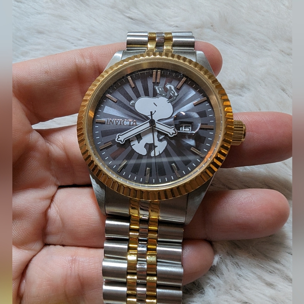 Snoopy Invicta Watch